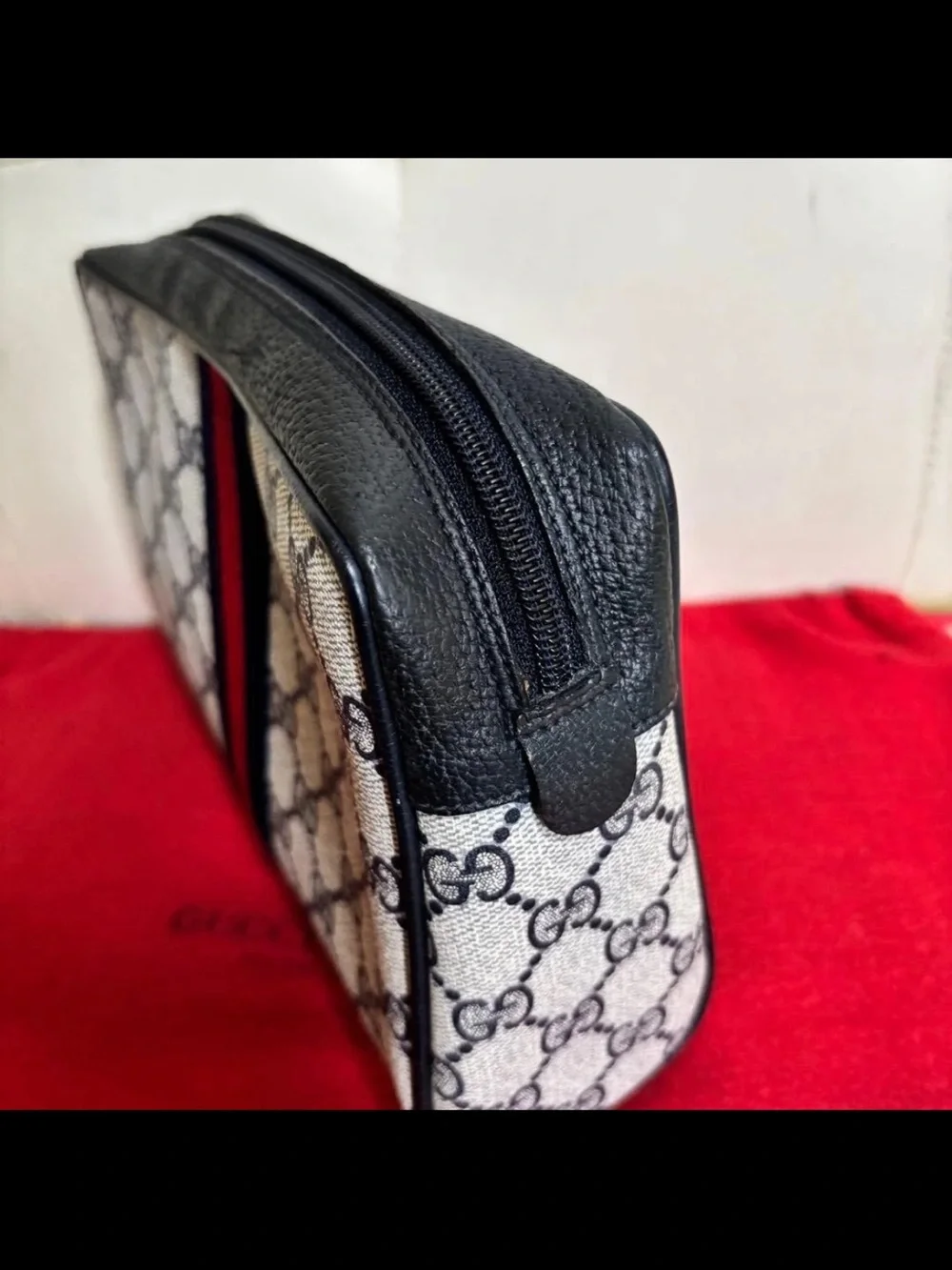 Gucci Beige/Black Toiletry Pouch with Red Center Stripe